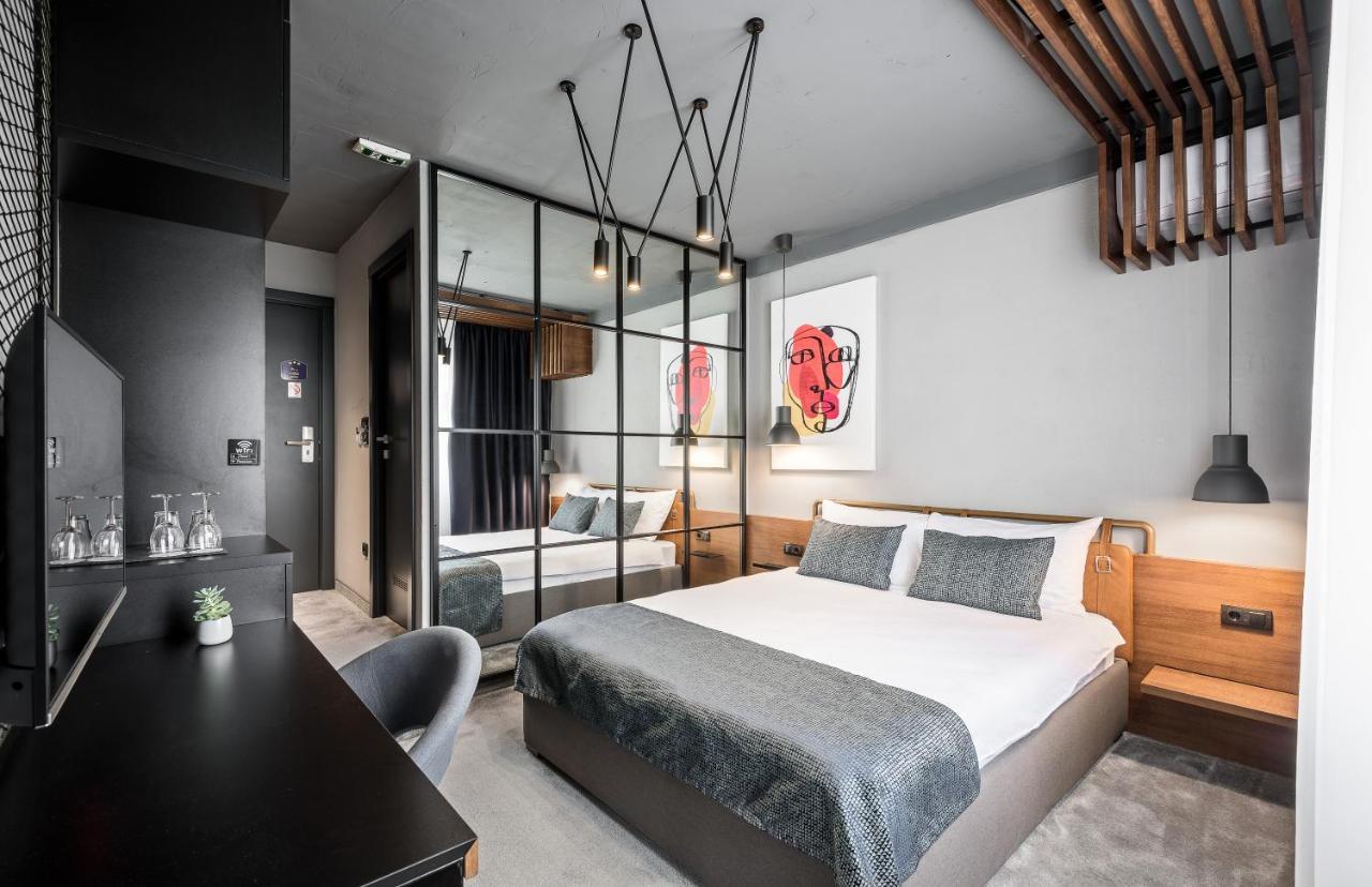 7 Rooms Suites 贝尔格莱德 外观 照片